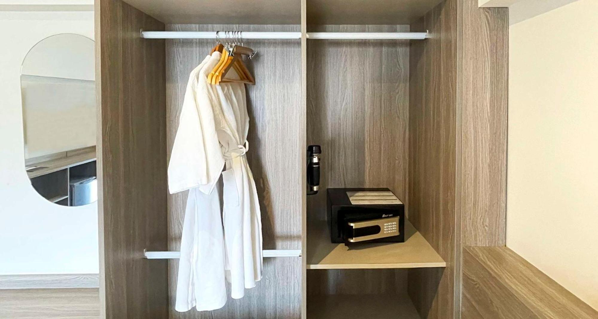 Surestay By Best Western Iconic Ari-Jatujak Bangkok Luaran gambar